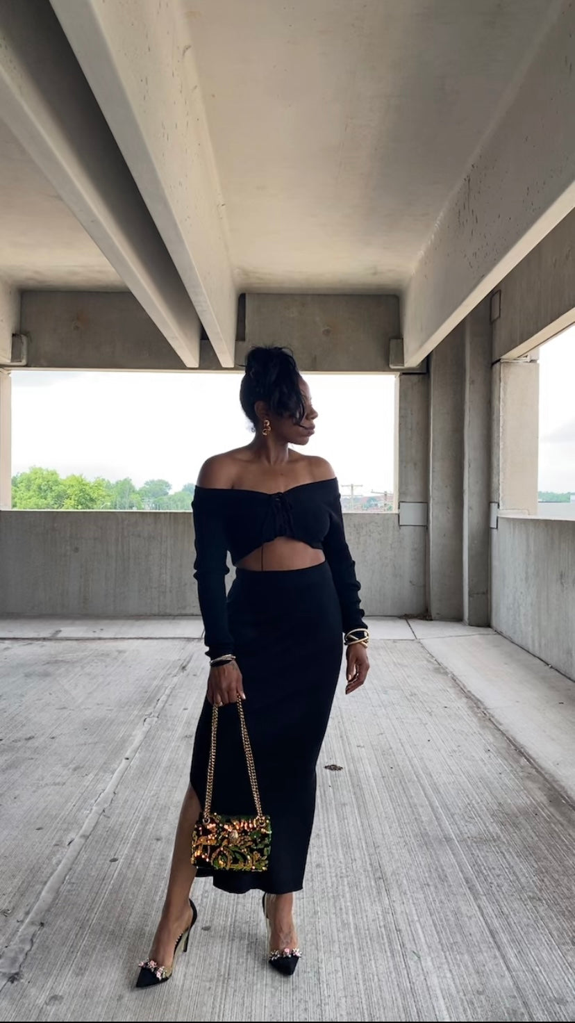 Off Shoulder Side Split Top & Skirt Set