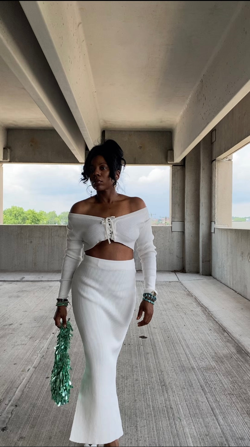 Off Shoulder Side Split Top & Skirt Set