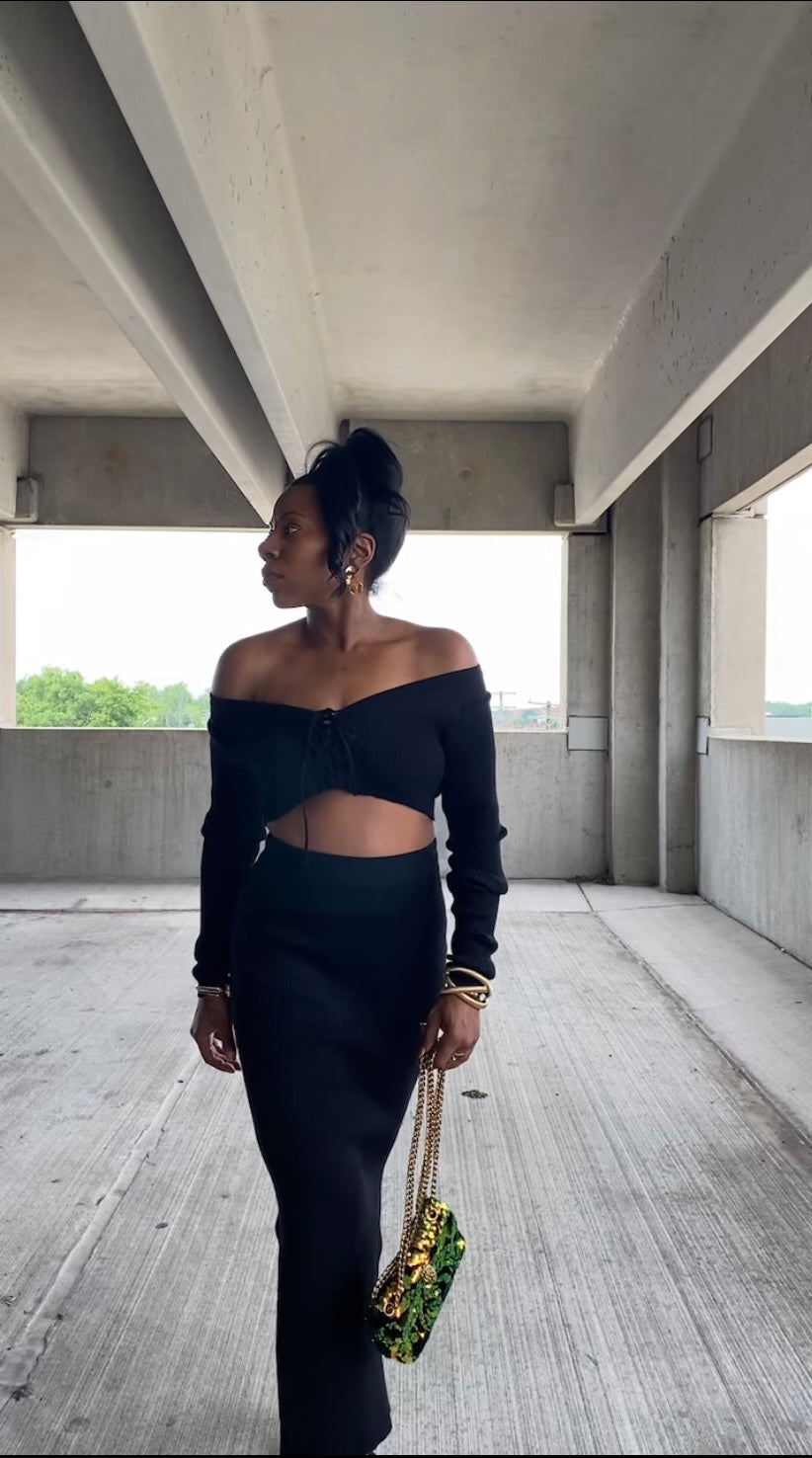 Off Shoulder Side Split Top & Skirt Set